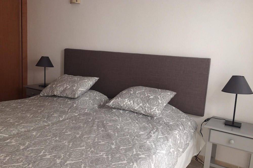 Villa With private heated pool and sea views in Praia da Luz, Faro District
