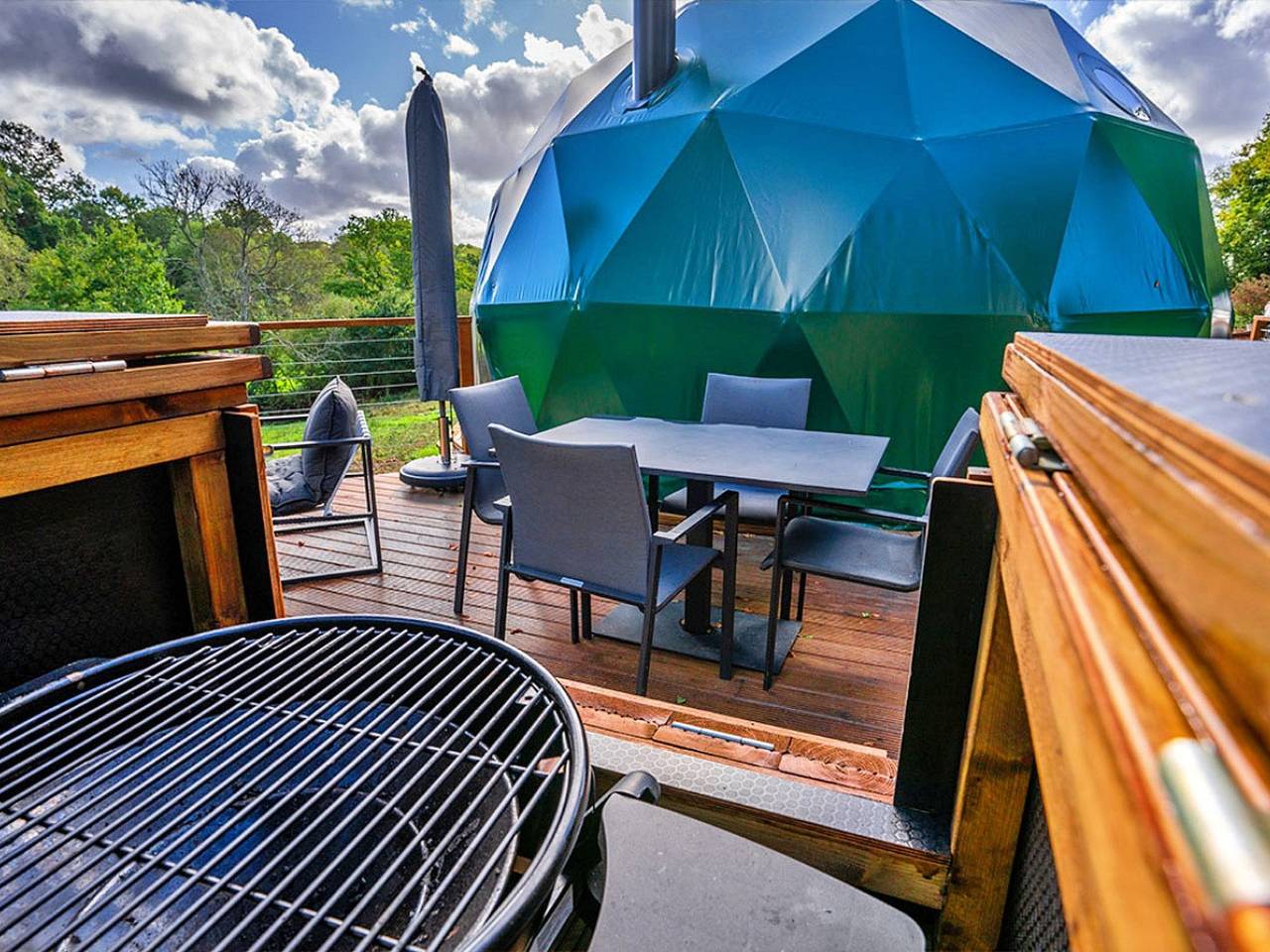 Wakehurst Luxury Dome in Chiddingstone, Kent