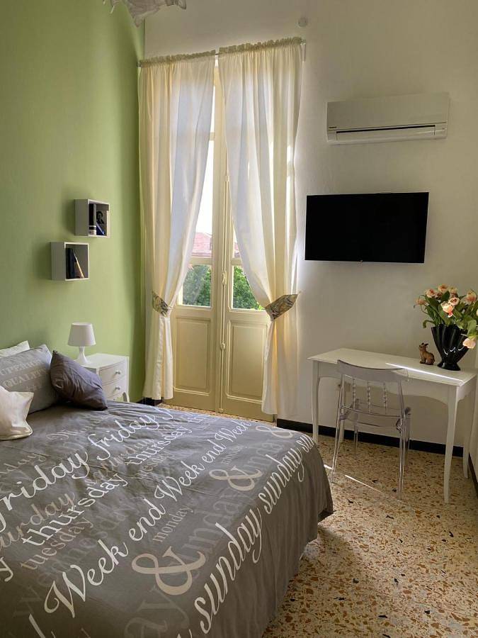 Maison d’hôte pour 4 personnes, avec vue et balcon à Sassari - 3