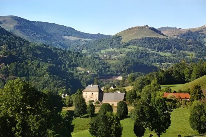 Gîte pour 5 personnes, avec jardin et terrasse - 1