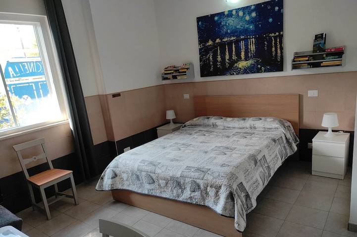 Chambre Familiale Traditionnelle avec Salle de Bains Privati in Sabaudia, Agro Pontino