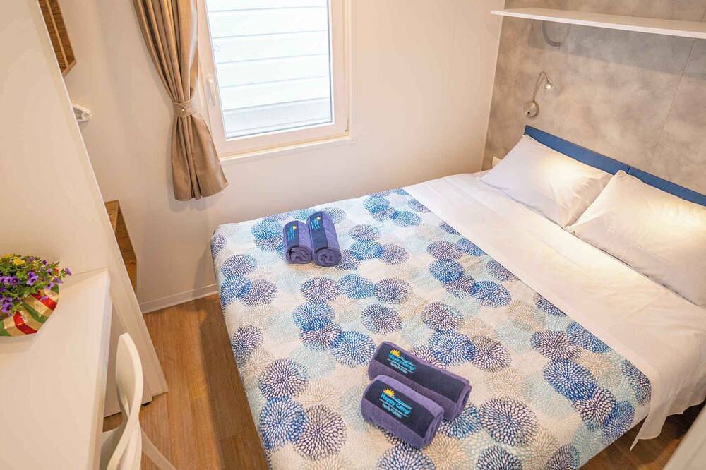 Mobilehome mit Klimaanlage, Terrasse und Pool in Torre di Bari, Ogliastra Provinz