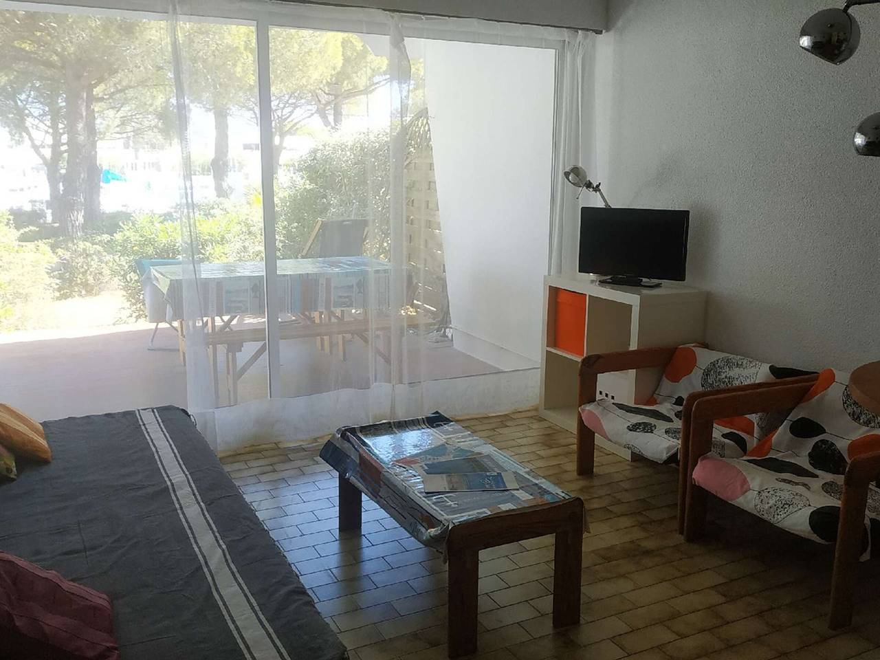 Studio entier, Studio-Cabine 4 Pers, Terrasse, Jardin, Parking, Animaux admis in Port Camargue, Le Grau-du-Roi