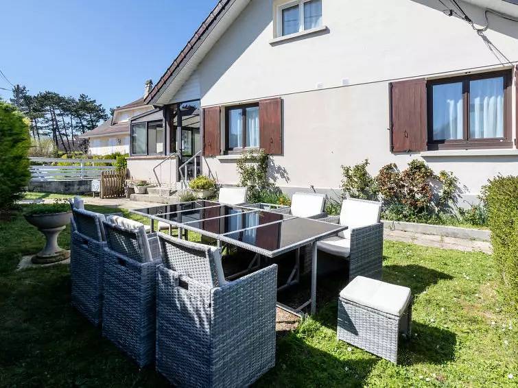 Haus 10 Personen in Ver-sur-Mer, Côte de Nacre