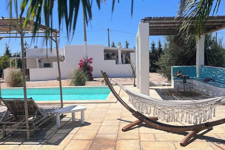 Apartamento de vacaciones para 4 personas, con piscina y jardín - 1