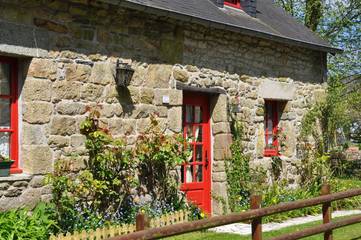 Maison de vacances pour 4 personnes, avec jardin à Langonnet