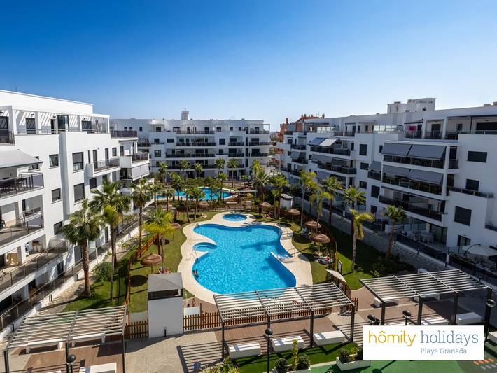 Apartamento de vacaciones para 8 personas, con jardín además de vistas y terraza - 1