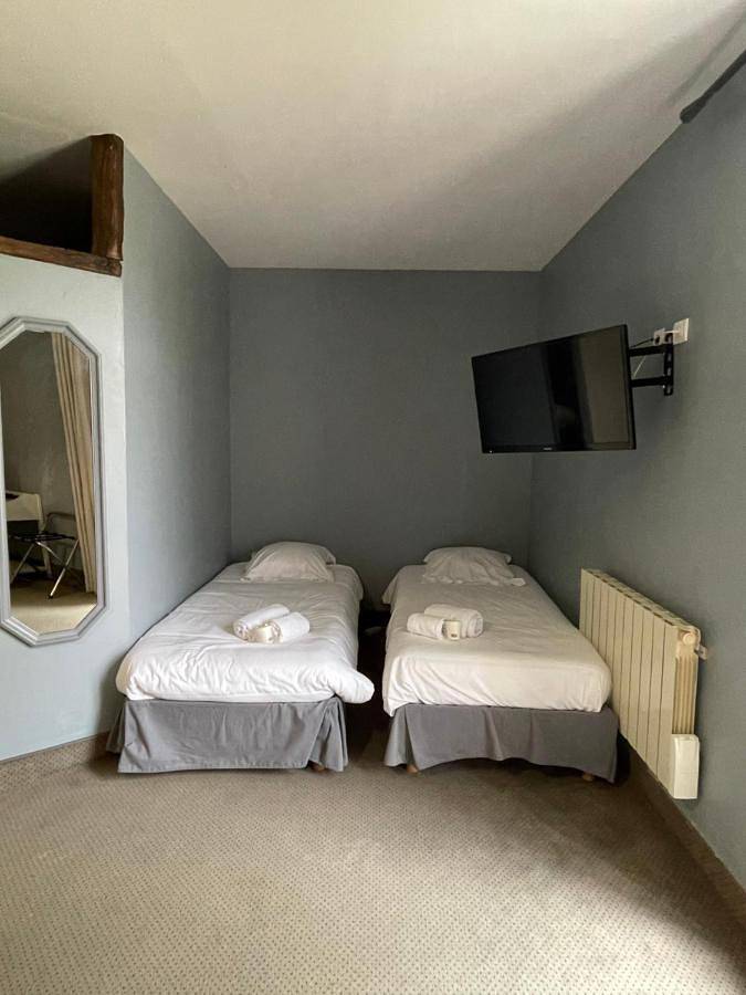 Hôtel pour 4 personnes, avec jardin et piscine à Granzay-Gript - 4