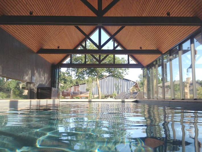 Maison de vacances pour 13 personnes, avec sauna et jardin ainsi que vue et piscine - 1