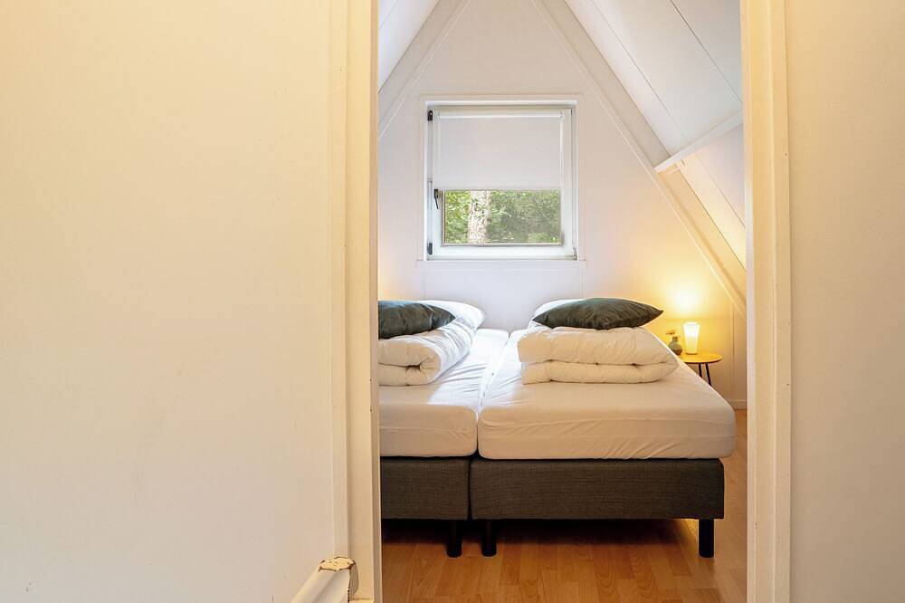 Boshuisje Boris is a cosy 6-person holiday home in Rekem, Lanaken