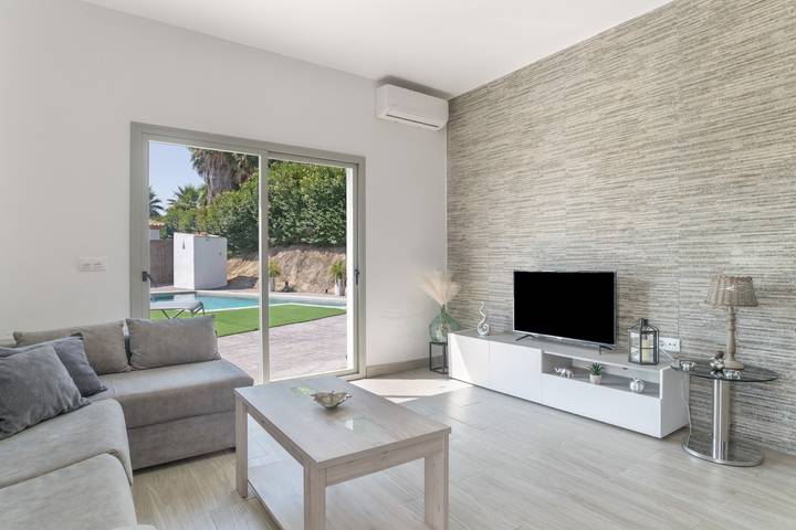 Villa 'El Olivar 1' mit Bergblick, WLAN und Klimaanlage in Barbate, Costa de la Luz
