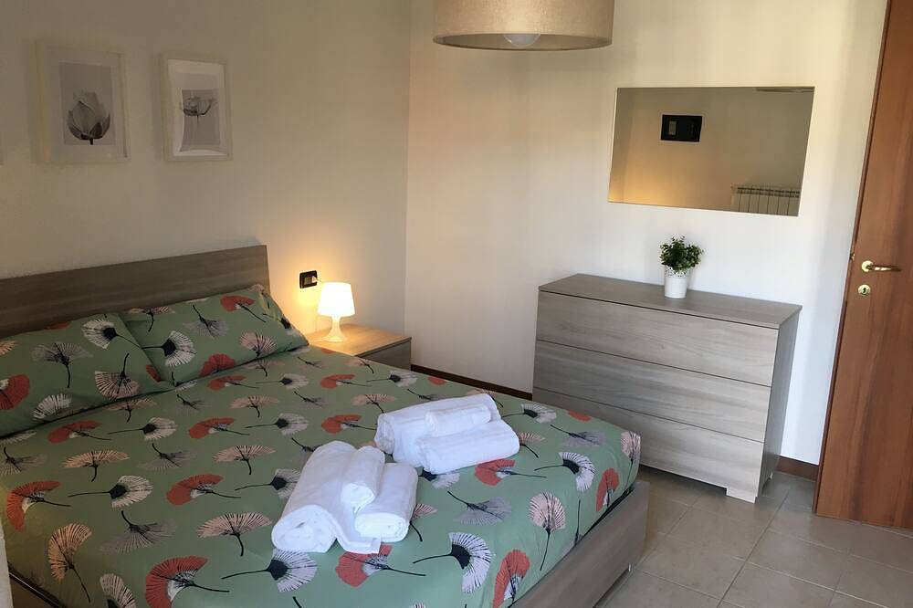 Ganze Wohnung, Giacomo Leopardi Ferienhaus in Cavaion Veronese, Gardasee-Berge