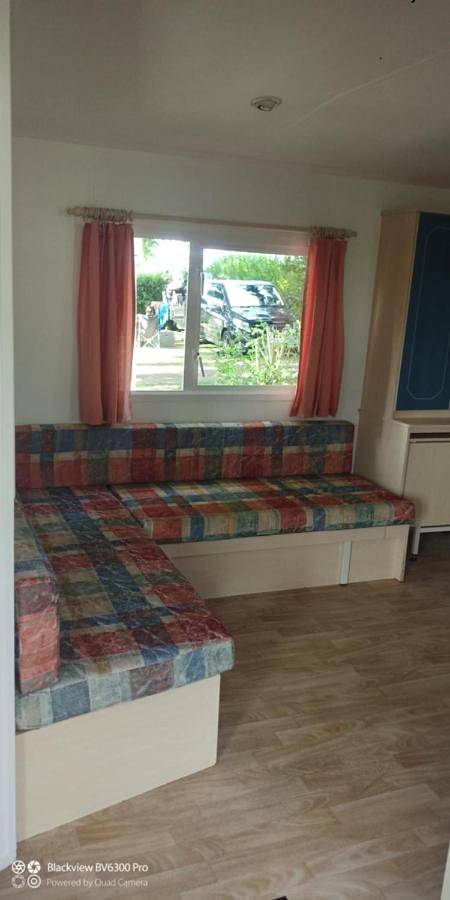 Location de vacances pour 4 personnes, avec Terrasse et Piscine à Villegusien-le-Lac - 3
