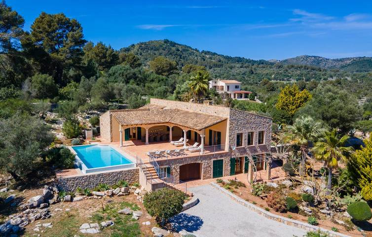 Artà Retreat mit Terrasse, Pool & WiFi in Artà, Mallorca Osten