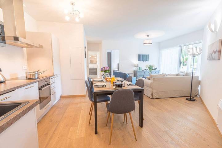 Gîte pour 6 personnes, avec Terrasse ainsi que Jardin et Piscine dans Moliets-Plage - 3
