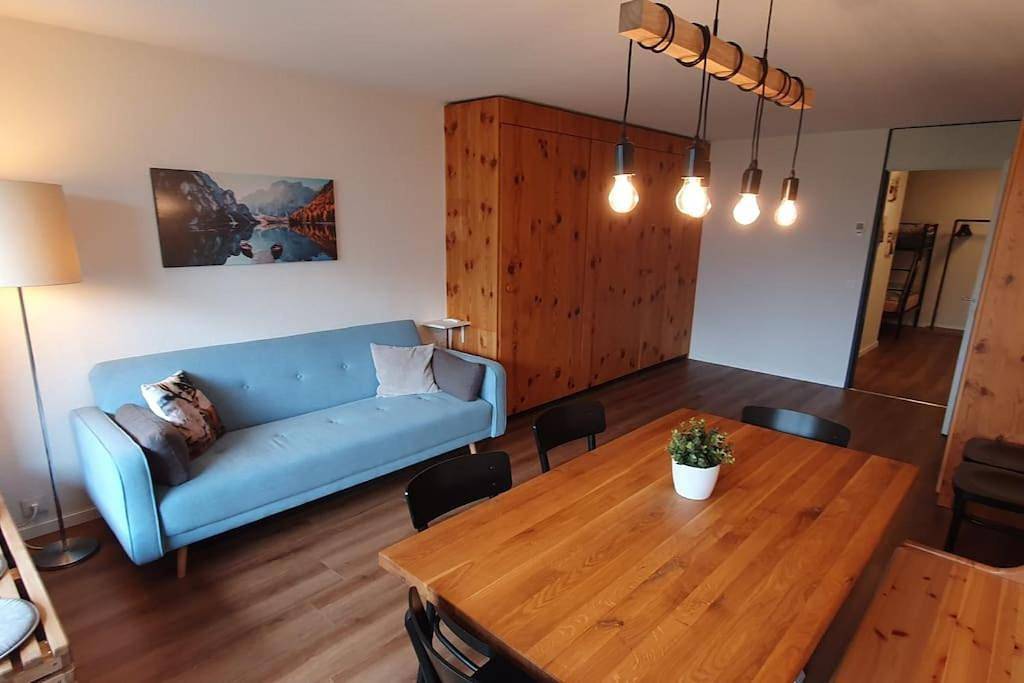 Ganze Wohnung, Stilvolle Wohnung mit traumhaftem Bergblick in Disentis, Surselva