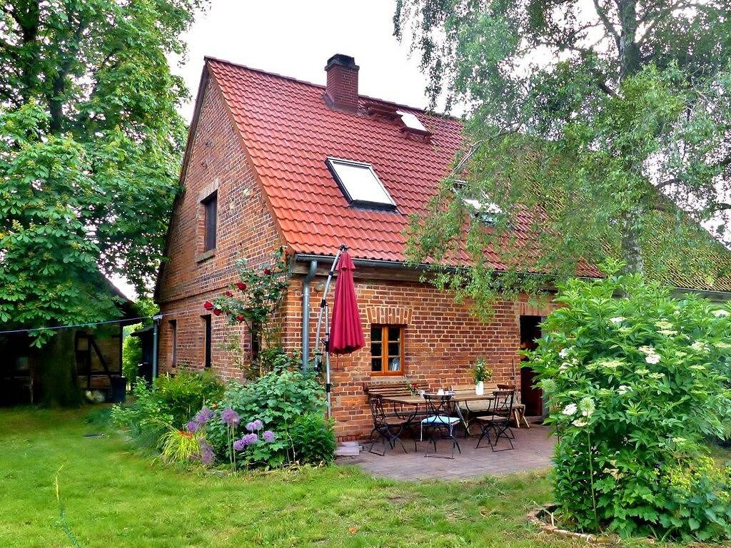 Ferienhaus in Bugewitz mit Schwimmbecken in Bugewitz, Vorpommern Greifswald