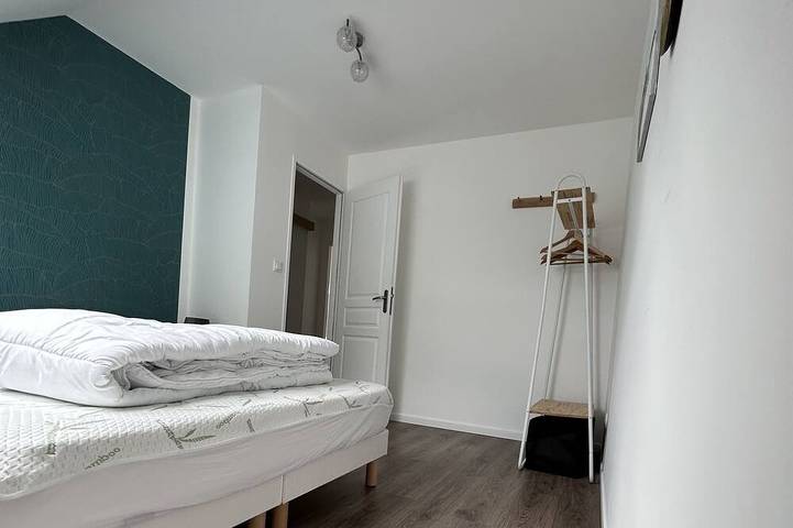Location de vacances pour 8 personnes, avec Terrasse et Jardin dans Caffiers - 3