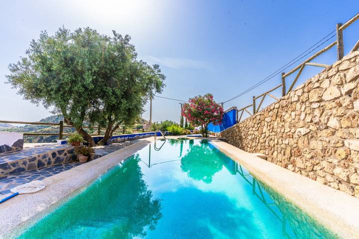 Chalet para 4 personas, con terraza además de jardín y piscina, Familias con niños en Provincia de Almería - 2