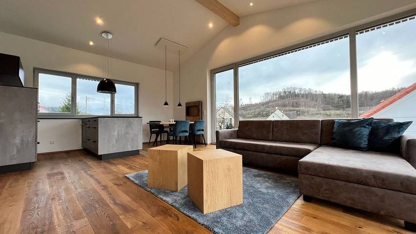 Ferienwohnung für 3 Personen, mit Balkon und Ausblick - 1