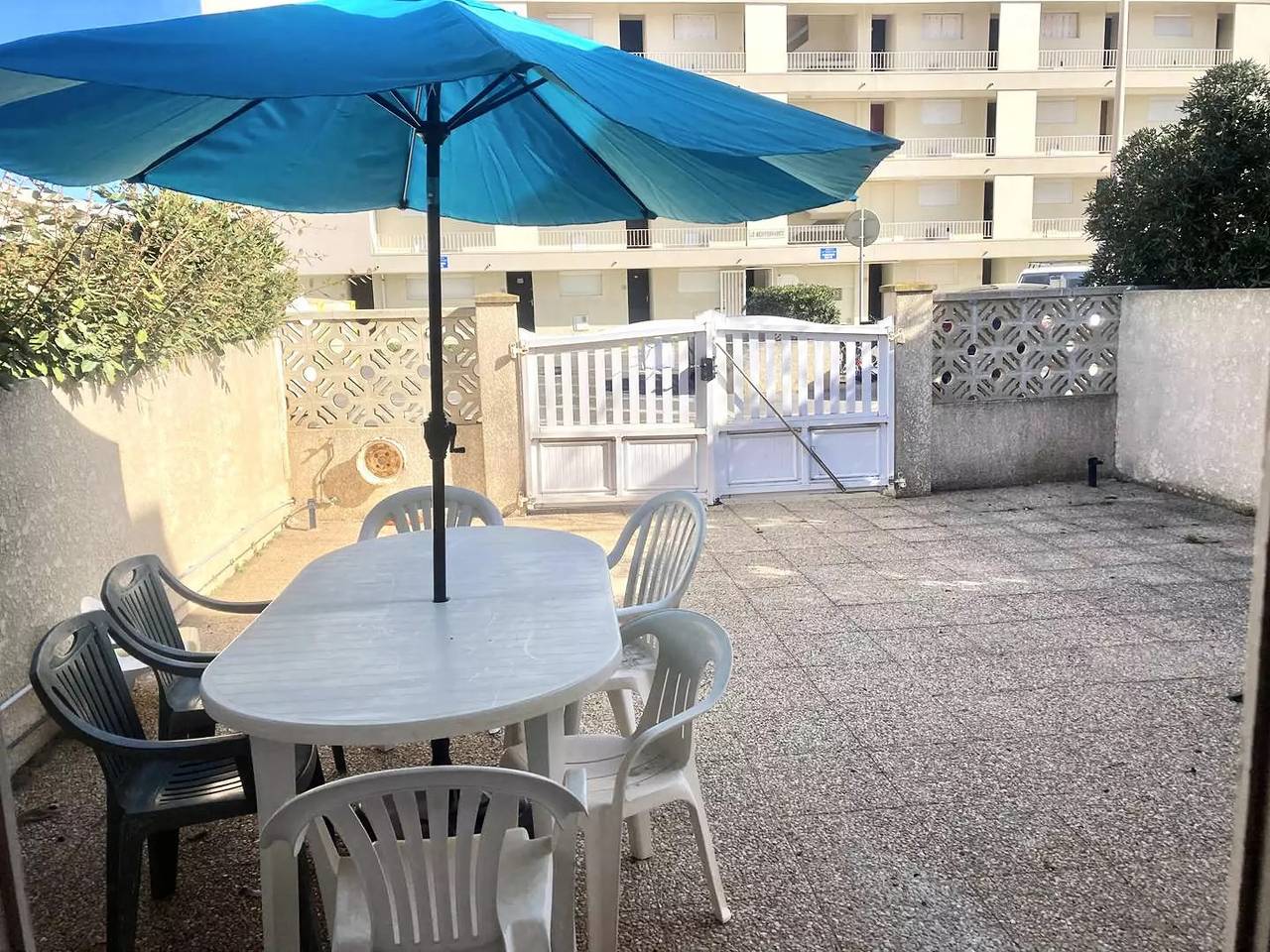 50M Plage: Paint Haus Futter Klimaanlage 6 Cruchages mit schöner Terrasse in Port-la-Nouvelle, Narbonne und Umgebung