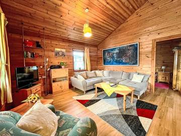Gîte pour 2 personnes, avec terrasse et jardin à Müllenbach