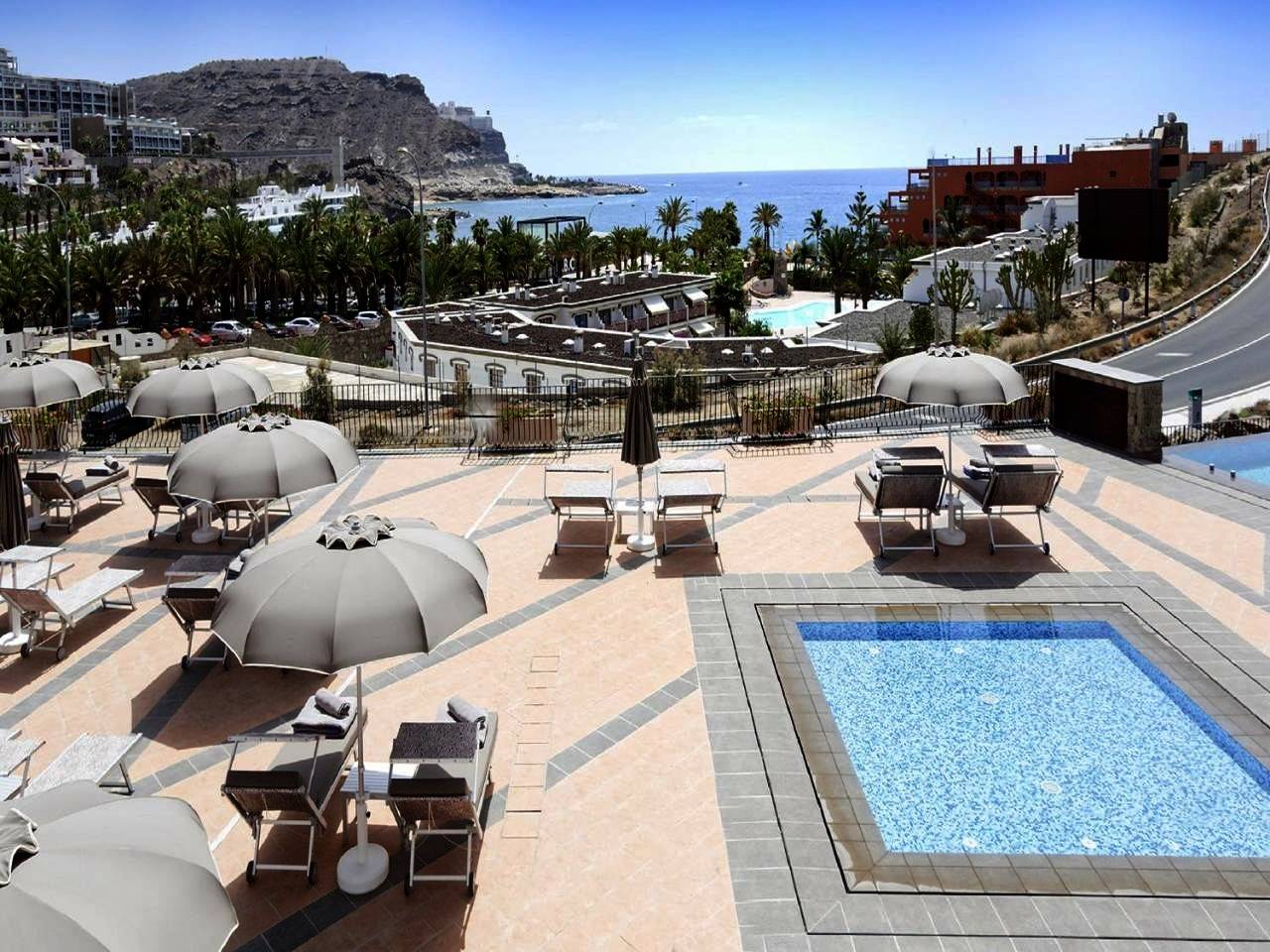 Aparthotel para 4 personas con terraza in Playa del Cura, Gran Canaria Sur