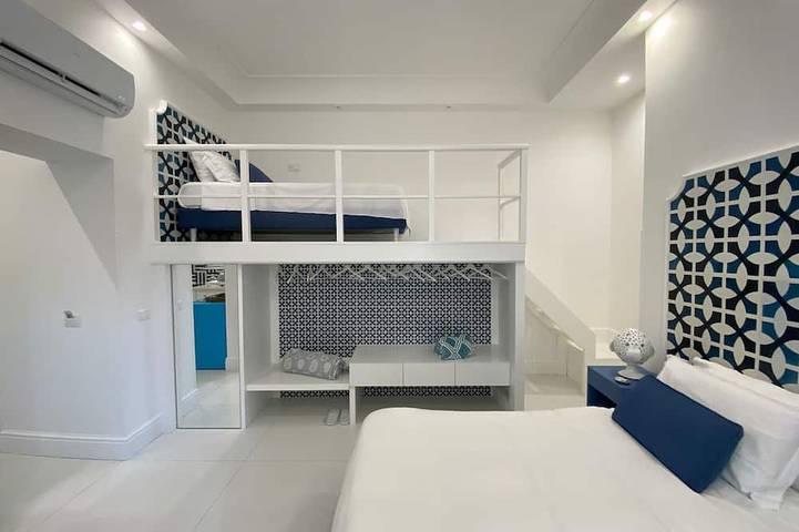 Apartamento entero, House near the sea with Jacuzzi pool, terrace - solarium and garden in Meta, Sorrento Coast