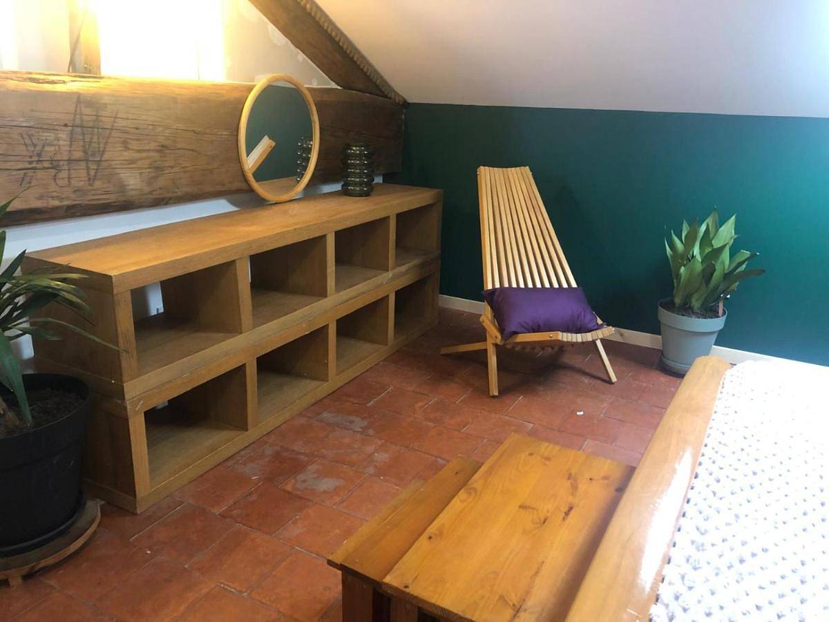 Appartement entier, One-Bedroom Apartment in Alès, Parc national des Cévennes
