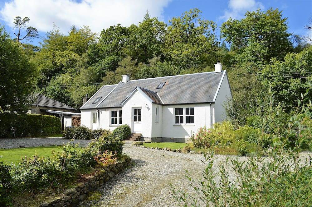 Teal Cottage, Lage am Strand, tierfreundlich, 4 Personen, beide Schlafzimmer mit Bad in Argyll & Bute
