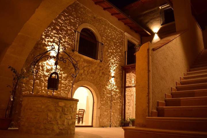 Maison d’hôte pour 2 personnes, avec Terrasse ainsi que Jardin et Vue dans Bominaco