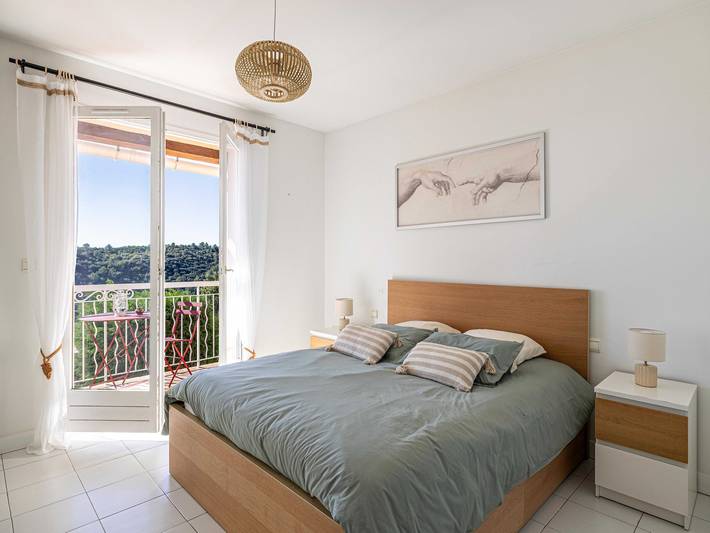 Gîte pour 10 personnes, avec piscine à Biot - 3