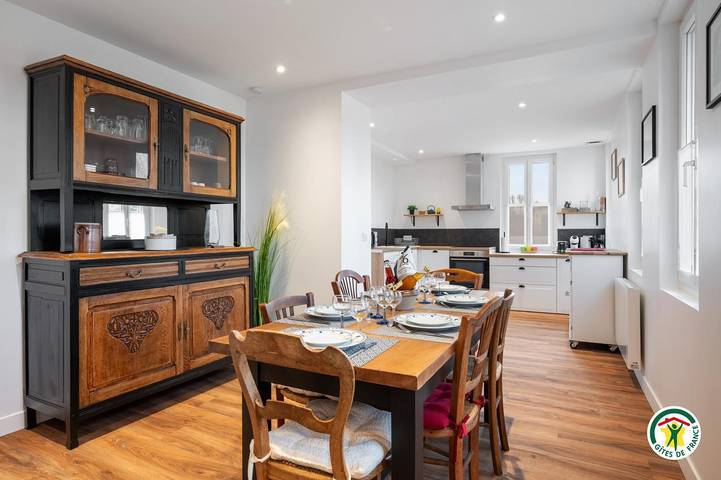 Gîte pour 5 personnes, avec jardin à Les Loges - 2