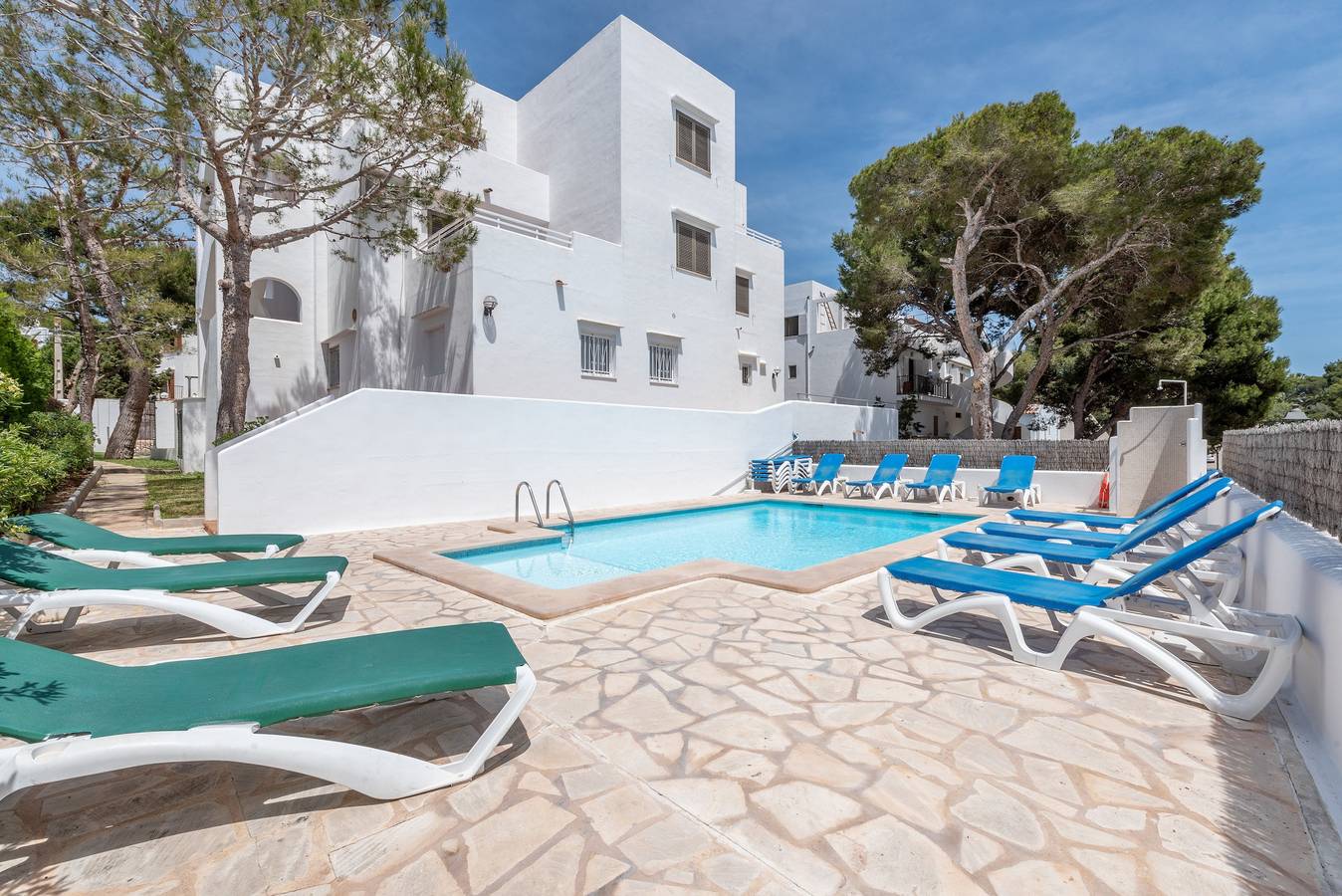 Entire apartment, Apartment with Air Conditioning, Pool, Wi-Fi, Balcony, and Near the Beach in Cala Serena, Felanitx