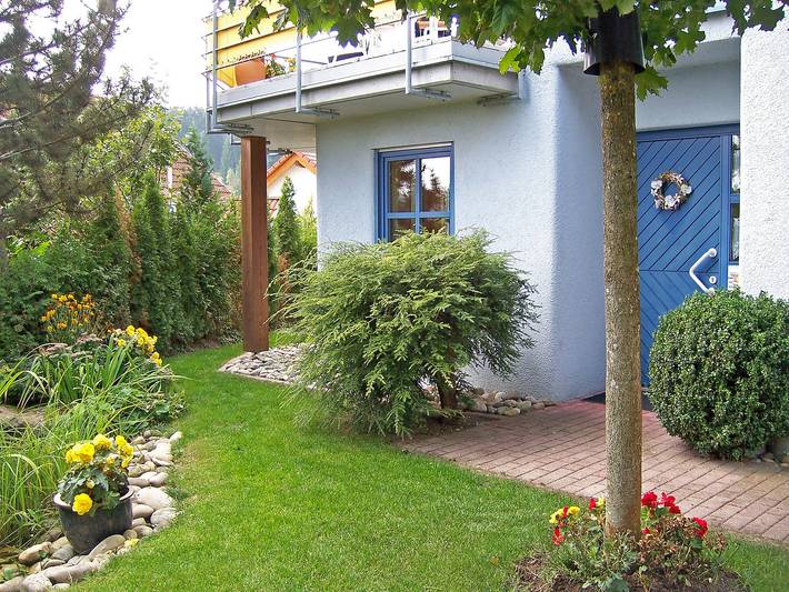 Ferienwohnung für 4 Personen, mit Terrasse und Garten in Unterkirnach