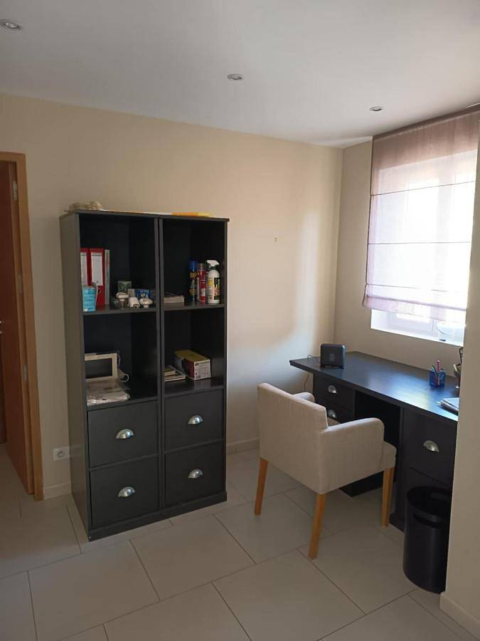 Location de vacances pour 6 personnes, avec terrasse et piscine ainsi que jardin et vue à Moissac-Bellevue - 2
