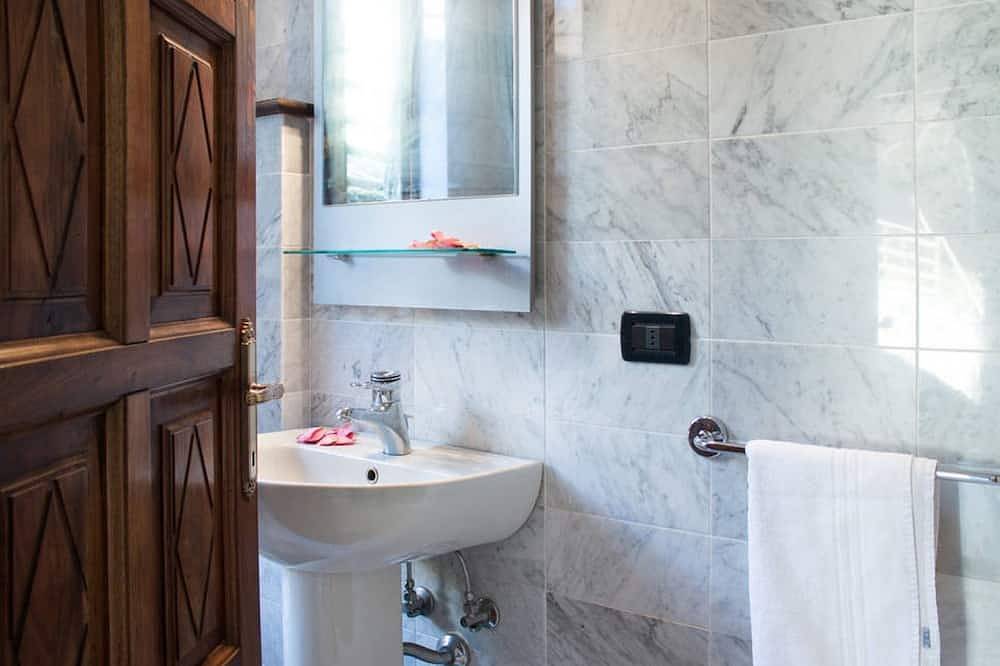 Ganze Wohnung, Borgo Ii Apartment - Lake Como in Cremia, Gemeinde Cremia