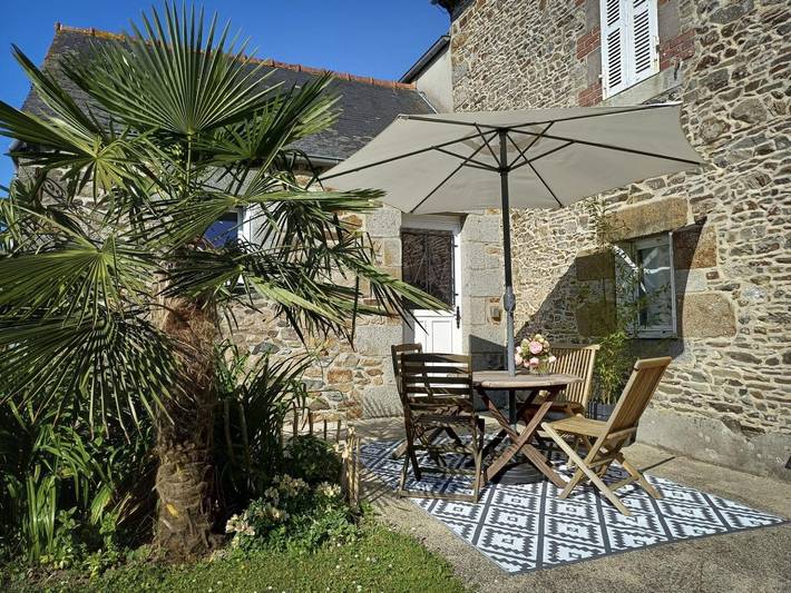 Gîte pour 3 personnes, avec Terrasse ainsi que Jardin et Vue