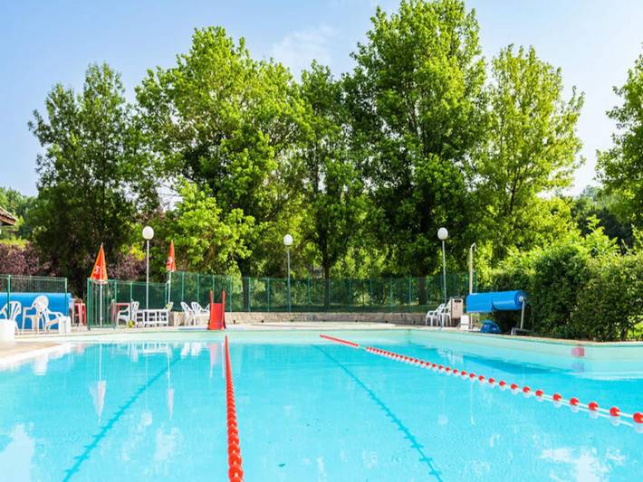 Gîte pour 5 personnes, avec piscine et terrasse à Chanac - 3
