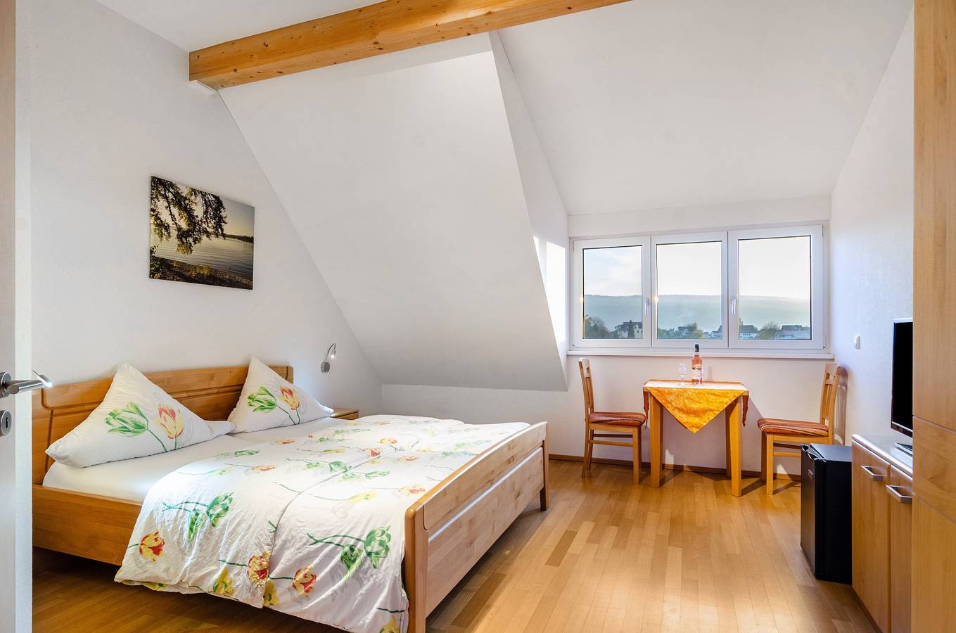 'Zimmer 2' mit Gemeinschaftsgarten und Wi-Fi in Reichenau, Untersee