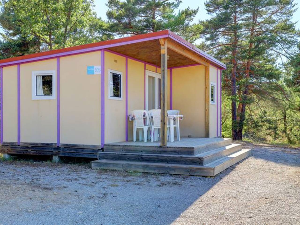 Bungalow Acogedor con Terraza - 4 personas in Esparron-de-Verdon, Parc naturel régional du Verdon