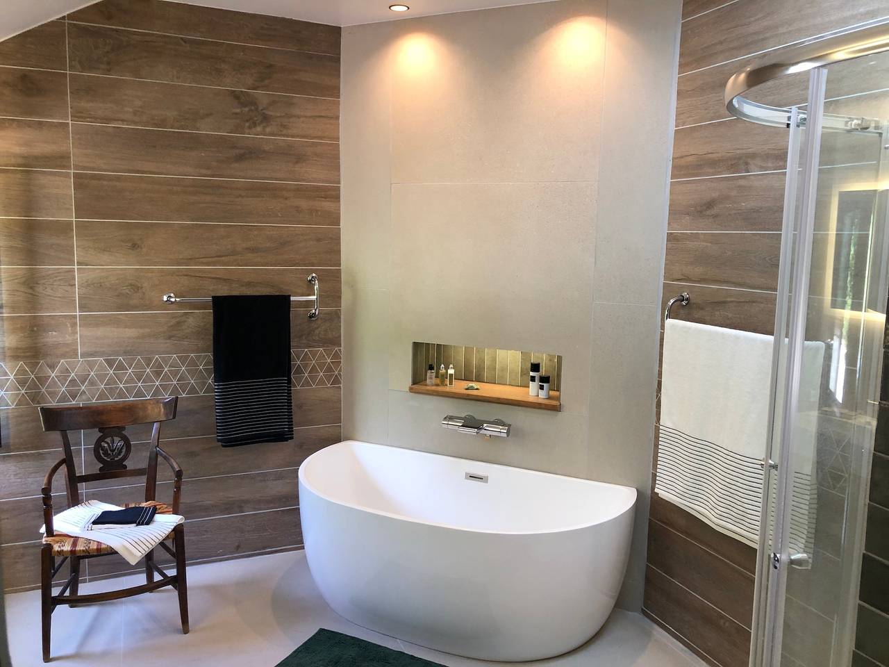 Chambre d'hôtes 'Renoir' avec jardin privé et Wi-Fi in Croissy-sur-Seine, Yvelines