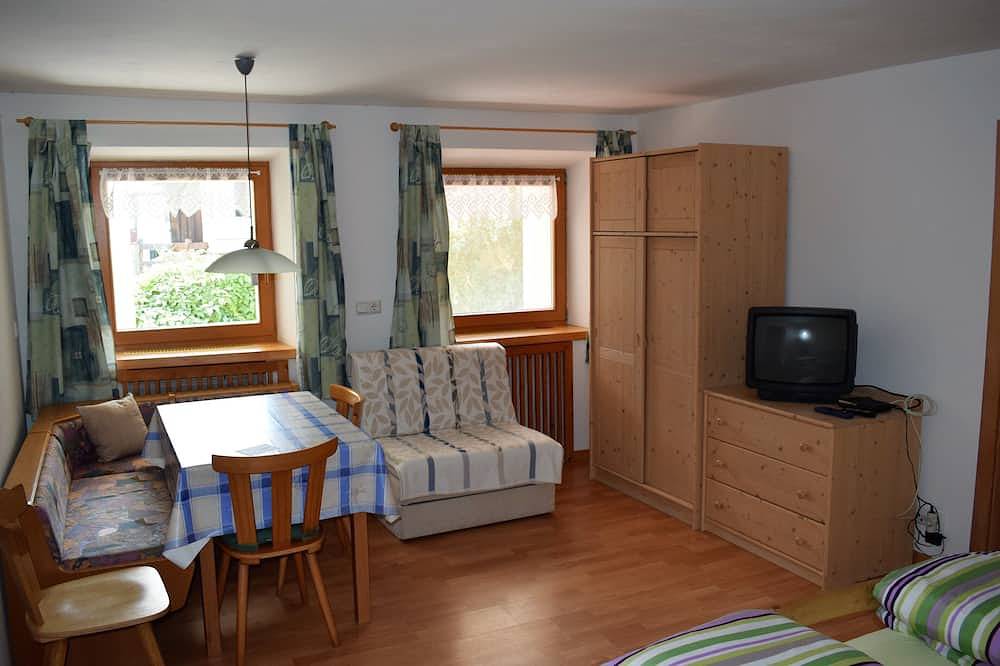 Ganze Wohnung, Ferienwohnung im wunderschönen Martelltal mit atemberaubenden Ausblick Südtirol in Meiern, Martell