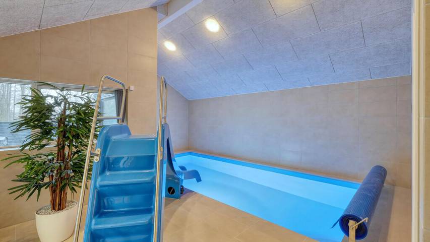 761 - Poolhaus für 16 Gäste am Trams am See in Deutschland in Jesendorf, Nordwestmecklenburg (Wismar und Umgebung)