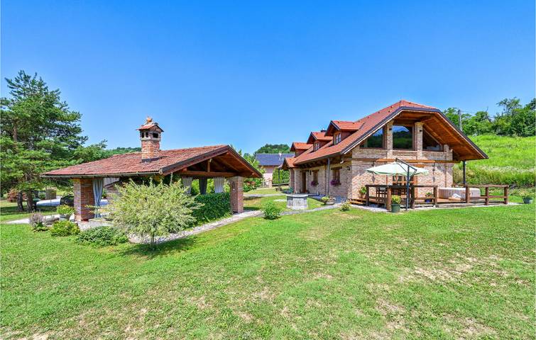 Ferienhaus für 8 Personen, mit Garten und Sauna sowie Terrasse - 1