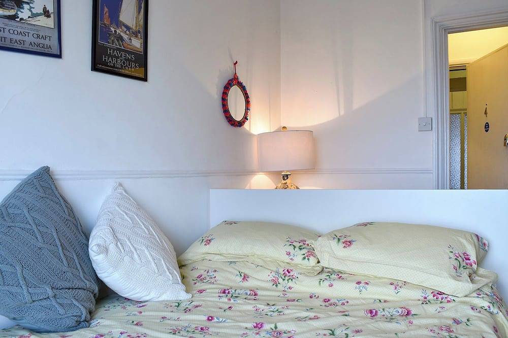 Flat 4 Horizon View in Lowestoft, Sunrise Coast