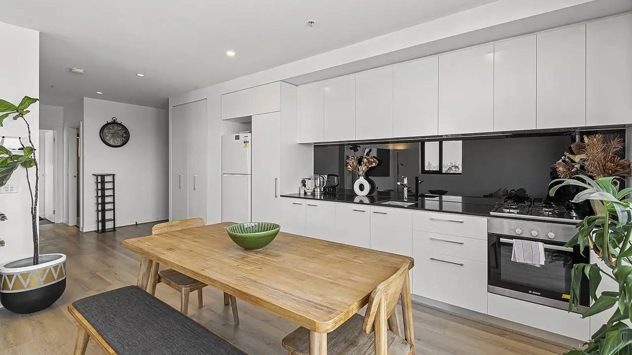 Entire holiday apartment, Ferienwohnung für 4 Personen (2 m²) in Preston in Darebin City, Melbourne