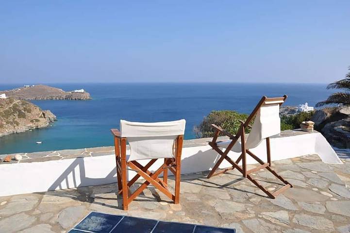 Villa for 8 people, with balcony in Sifnos