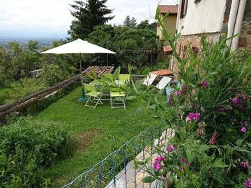 Gîte pour 5 personnes, avec terrasse à Bellegarde-en-Forez