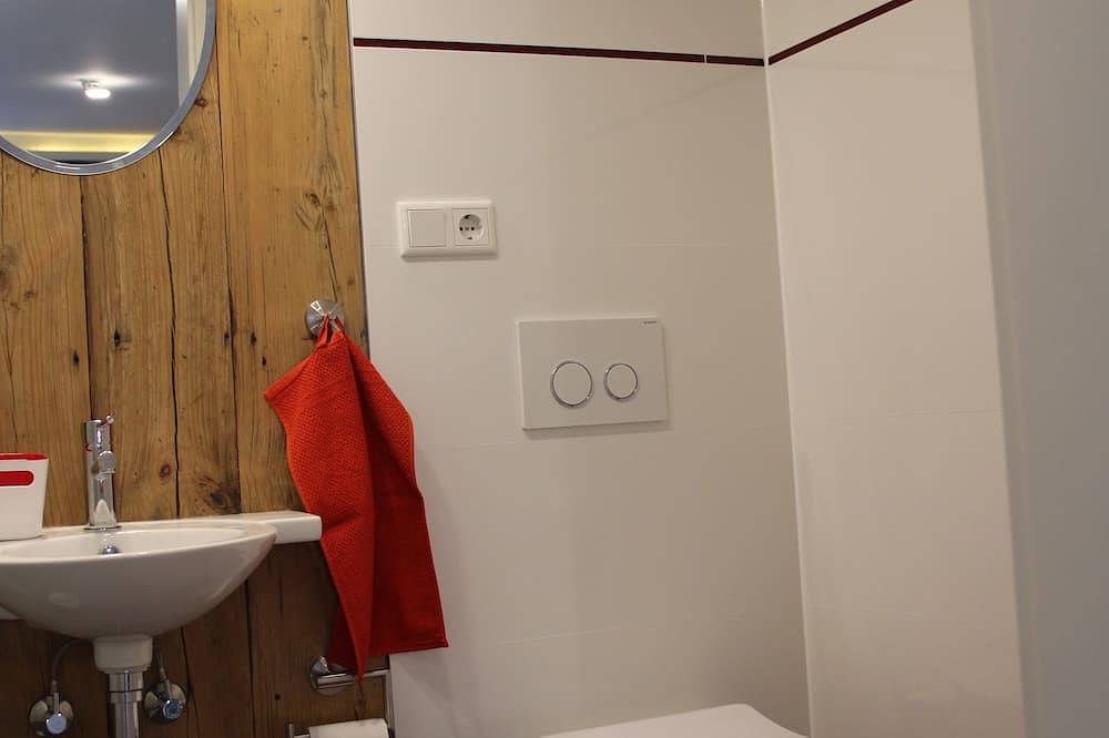 Ganze Wohnung, Moderne Ferienwohnung im Herzen von Unterfranken in Marktbreit, Fränkisches Weinland